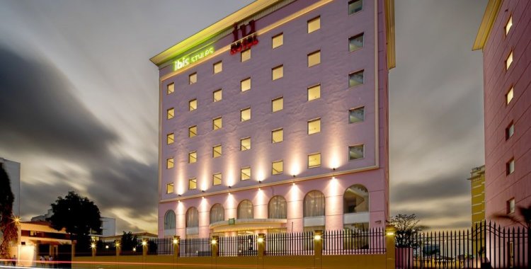 Hotel IAU